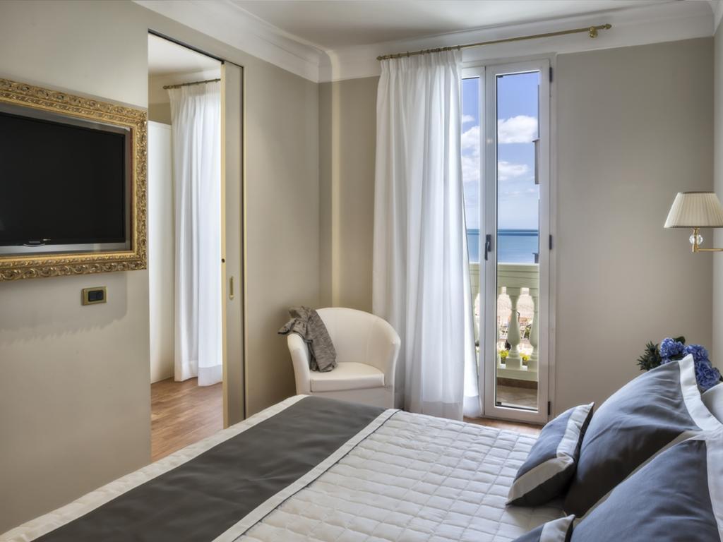 Novecento Suite Hotel Riccione Zewnętrze zdjęcie