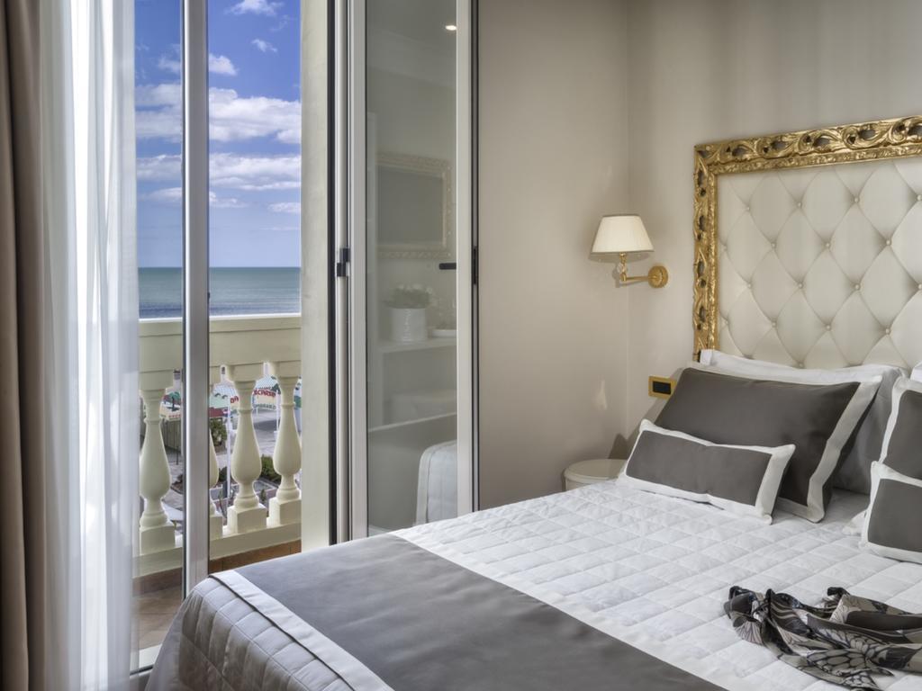 Novecento Suite Hotel Riccione Zewnętrze zdjęcie