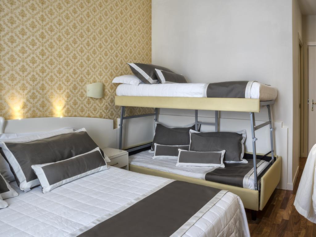 Novecento Suite Hotel Riccione Zewnętrze zdjęcie