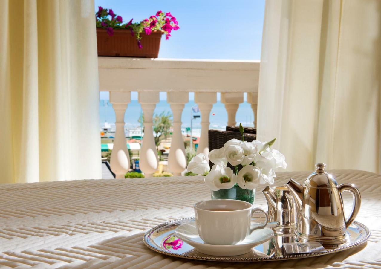 Novecento Suite Hotel Riccione Zewnętrze zdjęcie